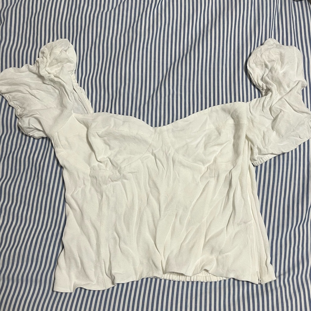 ARITZIA WILFRED NOVELLA SHORT SLEEVE BLOUSE